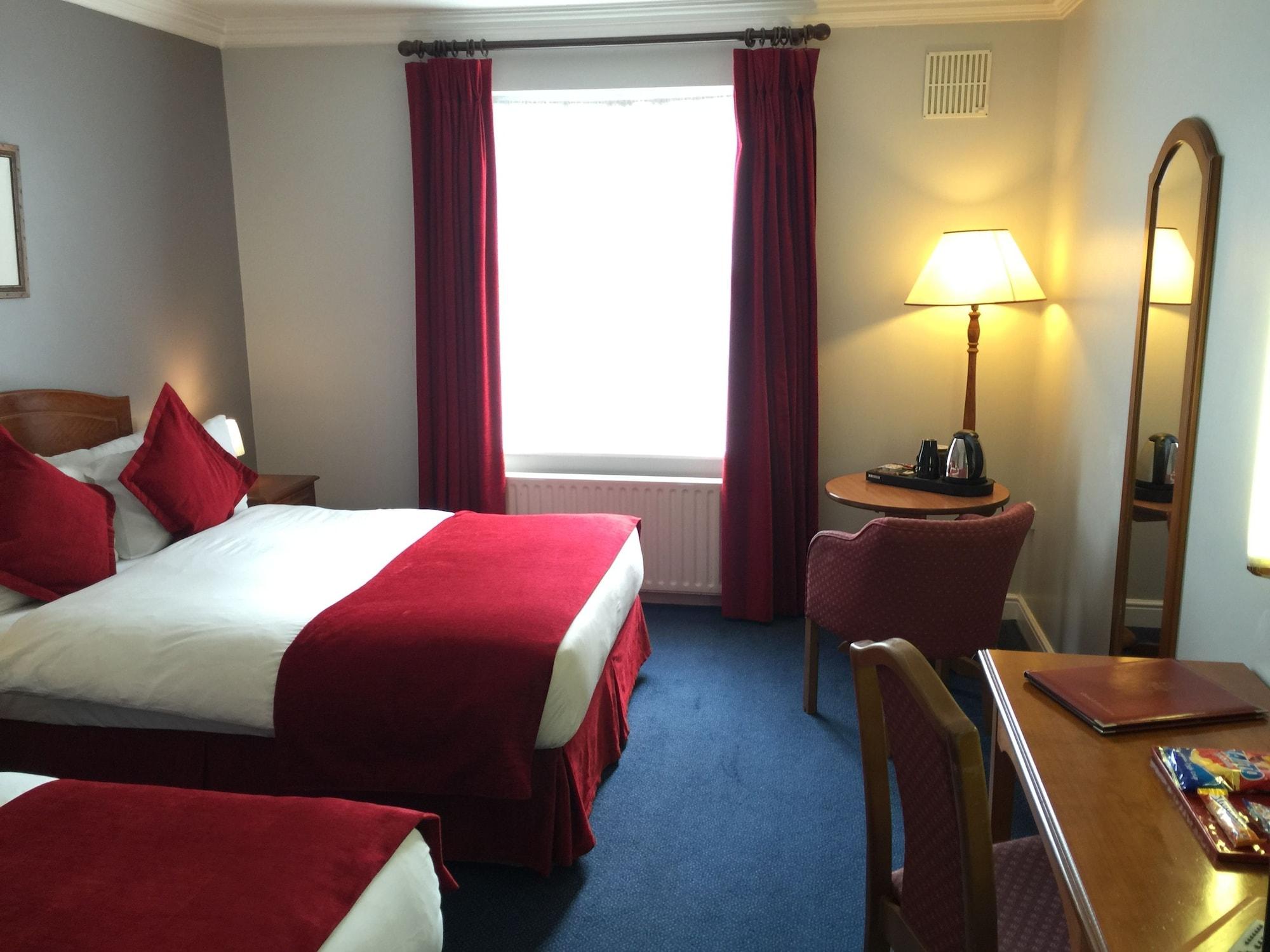 Charleville Lodge Hotel Dublin Bagian luar foto