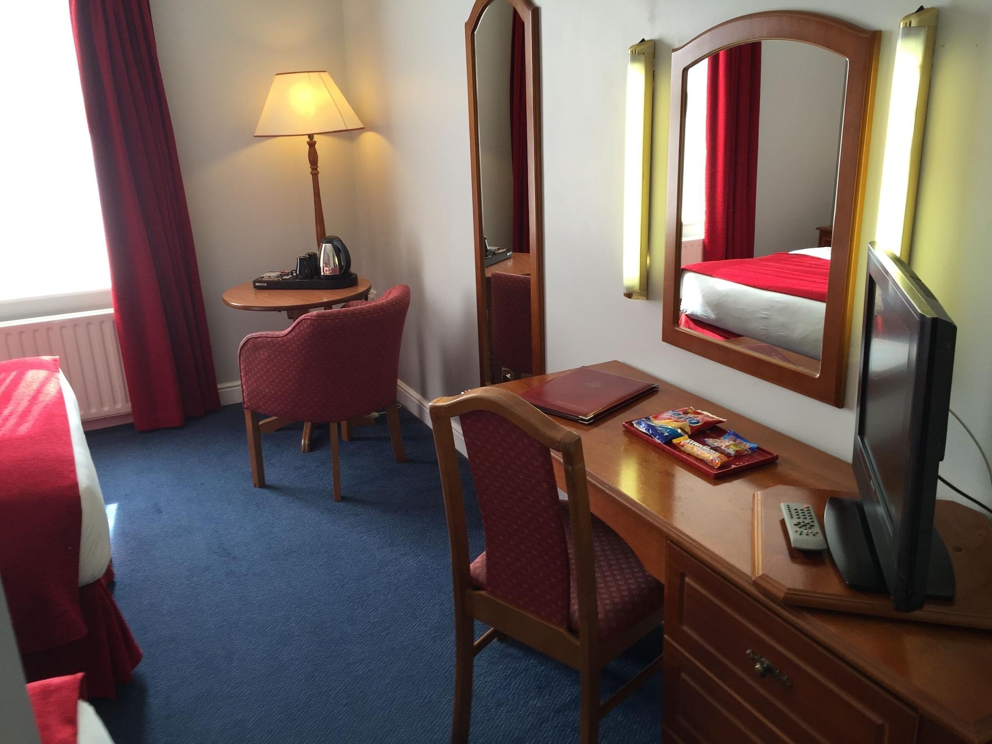 Charleville Lodge Hotel Dublin Bagian luar foto