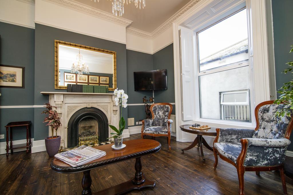 Charleville Lodge Hotel Dublin Bagian luar foto